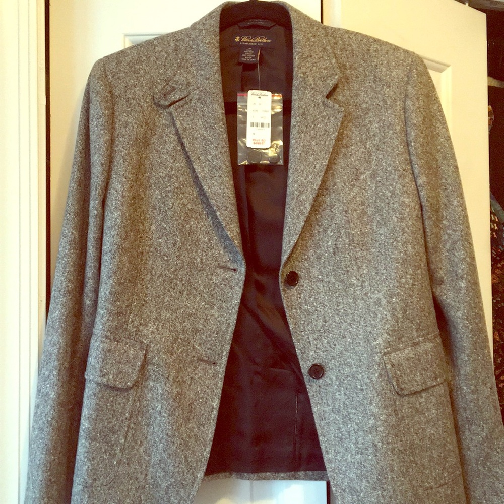 Brooks Brothers Italian gray tweed blazer.